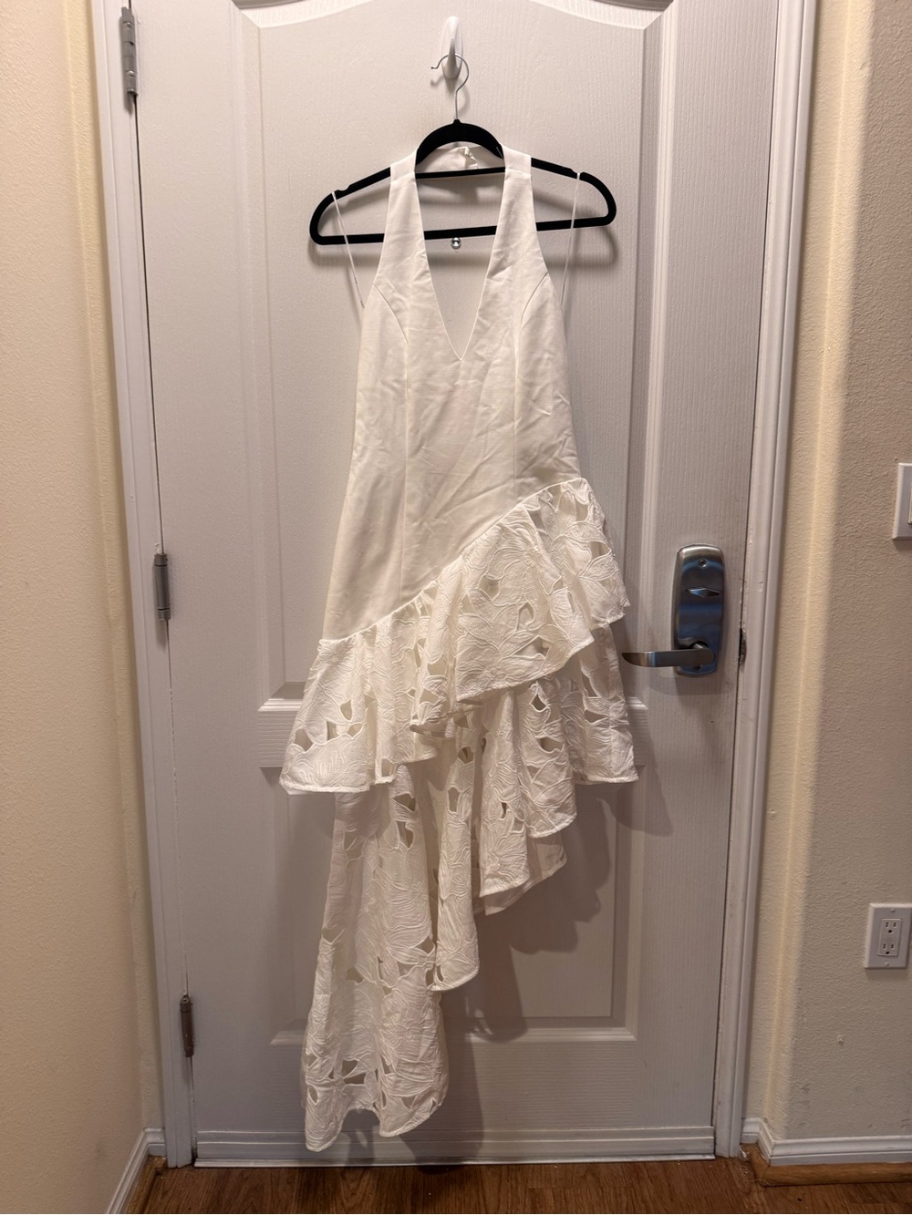 ELLIATT Elizabeth Asymmetrical Gown White Bridal Shower Bachelorette Size S NWT - Picture 6 of 8